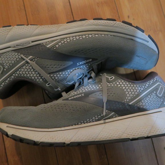 Brooks Men\'s Ghost 14 Gray Running Shoes Size 11 D Standard Width 1103691D067